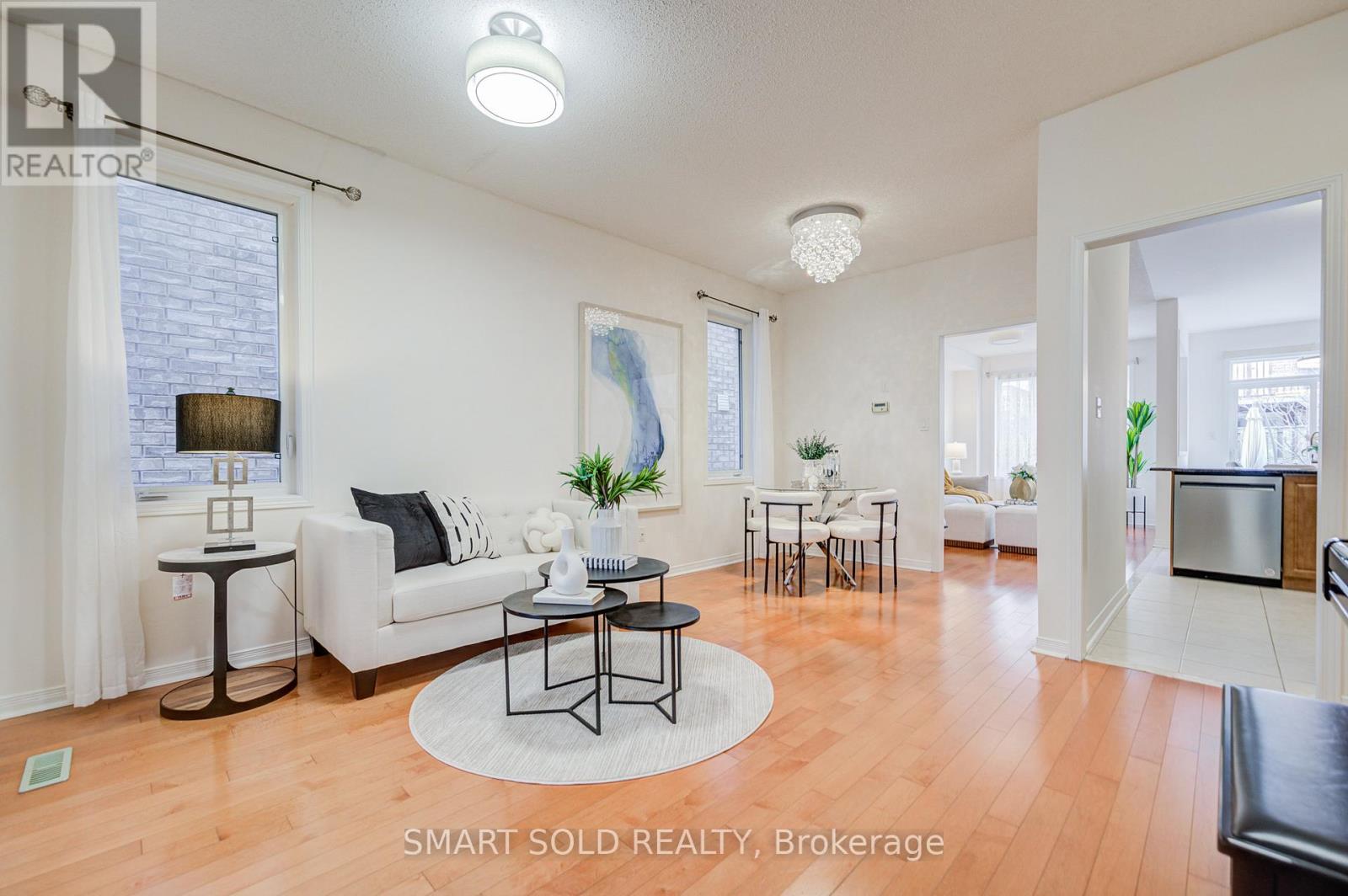 28 CATALPA CRESCENT, Vaughan (Patterson), Ontario, L6A0R6 — Photo 7