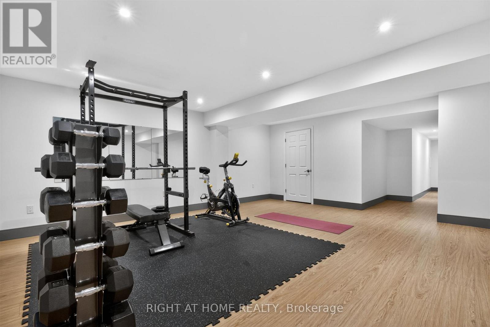 26 GREENWICH AVENUE, Hamilton (Stoney Creek Mountain), Ontario, L8J0L5 — Photo 16