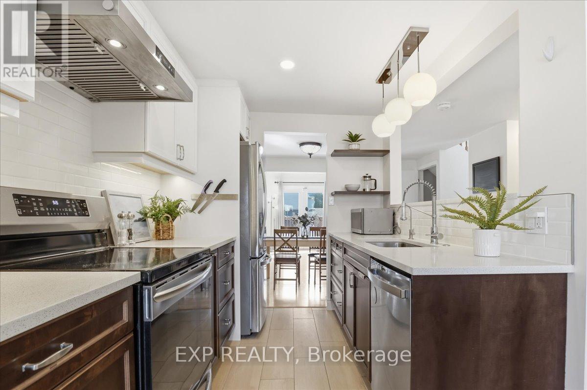 530B ROSEMEADOW CRESCENT, Waterloo, Ontario, N2T2A1 — Photo 5