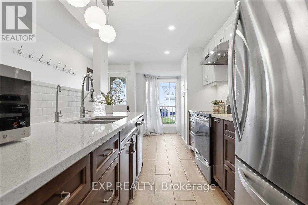 530B ROSEMEADOW CRESCENT, Waterloo, Ontario, N2T2A1 — Photo 7