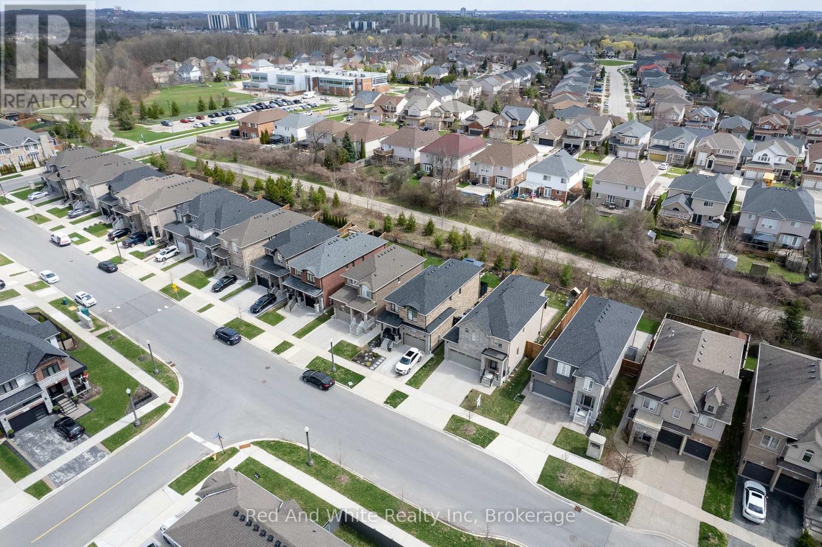 126 FOREST CREEK DRIVE, Kitchener, Ontario, N2R0M1 — Photo 45