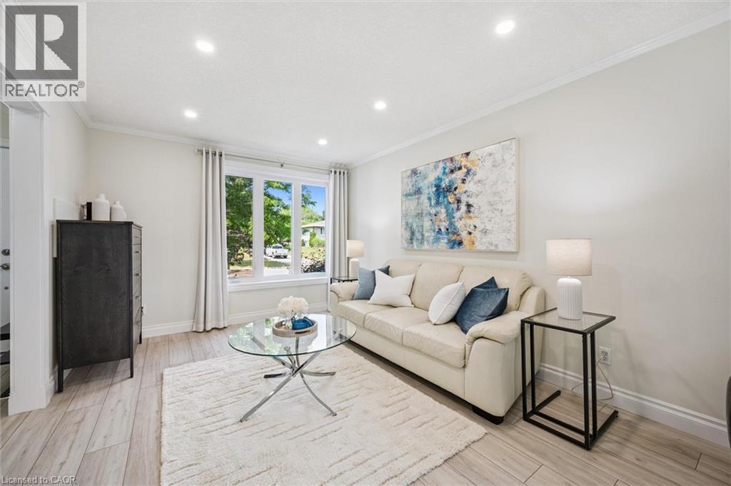 97 BECHTEL Drive, Kitchener, Ontario, N2P1S7 — Photo 10