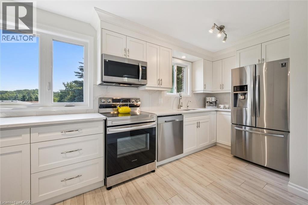 97 BECHTEL Drive, Kitchener, Ontario, N2P1S7 — Photo 14