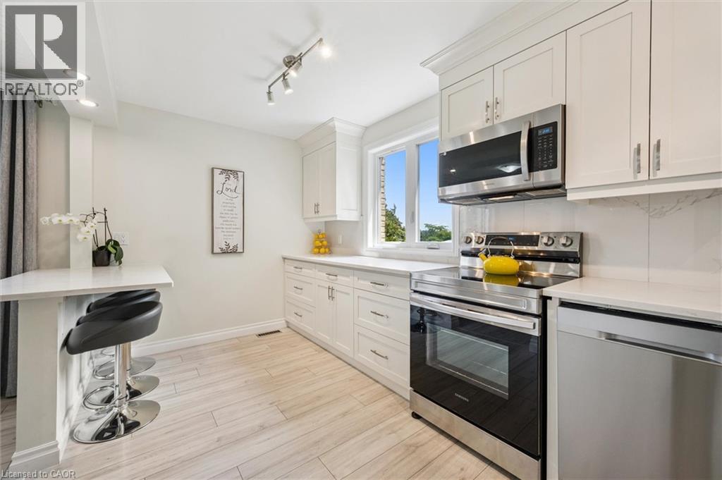 97 BECHTEL Drive, Kitchener, Ontario, N2P1S7 — Photo 15