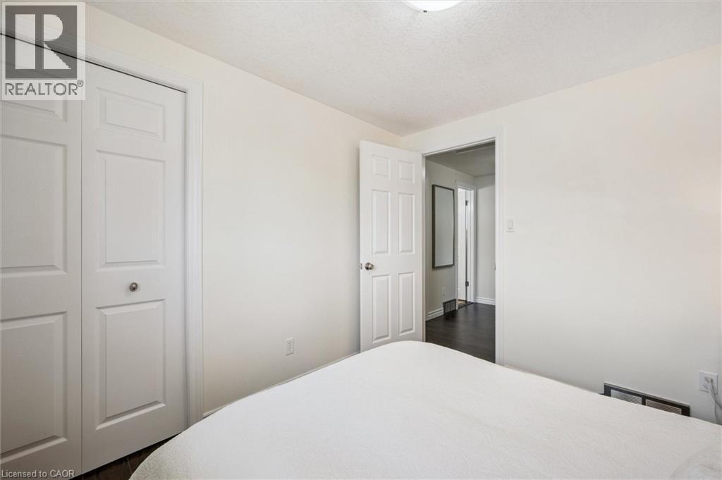 97 BECHTEL Drive, Kitchener, Ontario, N2P1S7 — Photo 23