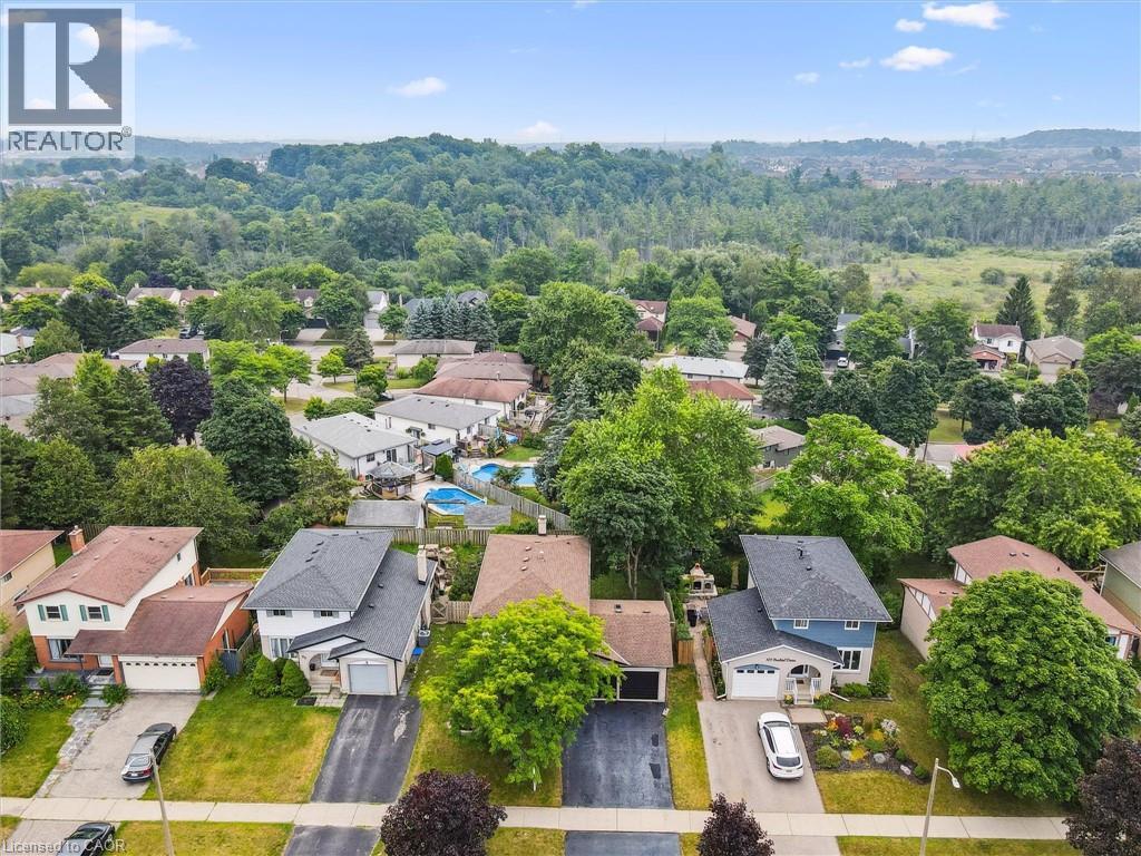 97 BECHTEL Drive, Kitchener, Ontario, N2P1S7 — Photo 42