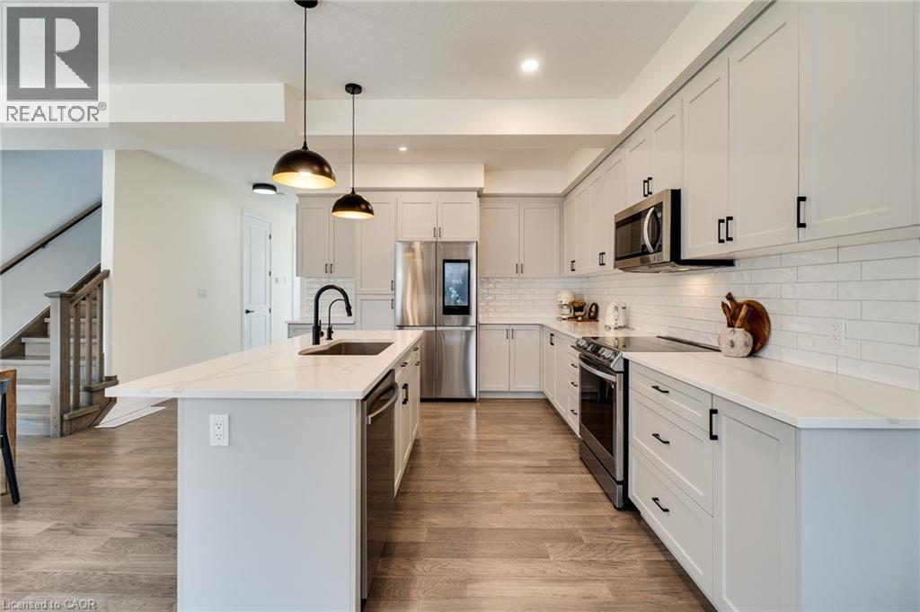 126 FOREST CREEK Drive, Kitchener, Ontario, N2R0M1 — Photo 13