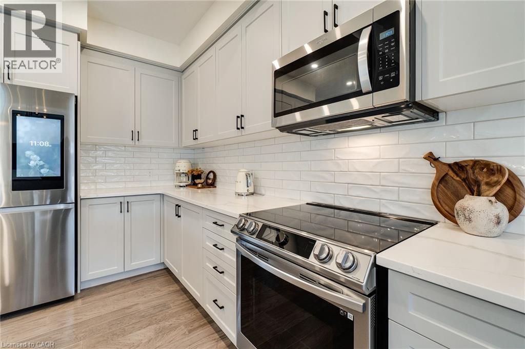 126 FOREST CREEK Drive, Kitchener, Ontario, N2R0M1 — Photo 17