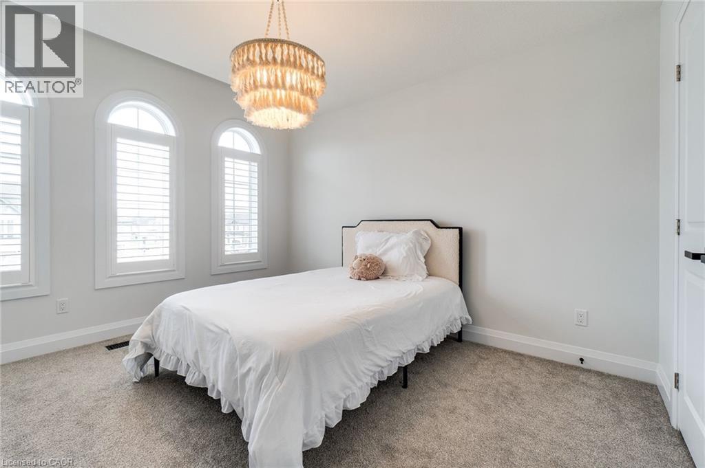 126 FOREST CREEK Drive, Kitchener, Ontario, N2R0M1 — Photo 35