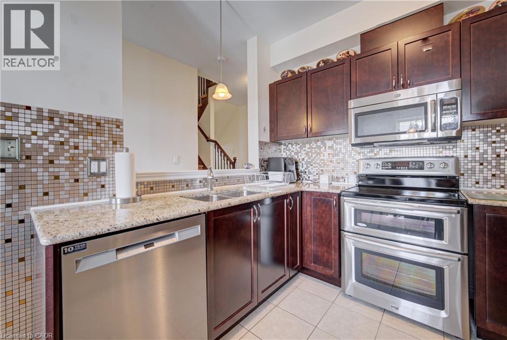 13 RUSK Terrace, Waterdown, Ontario, L8B0W2 — Photo 11