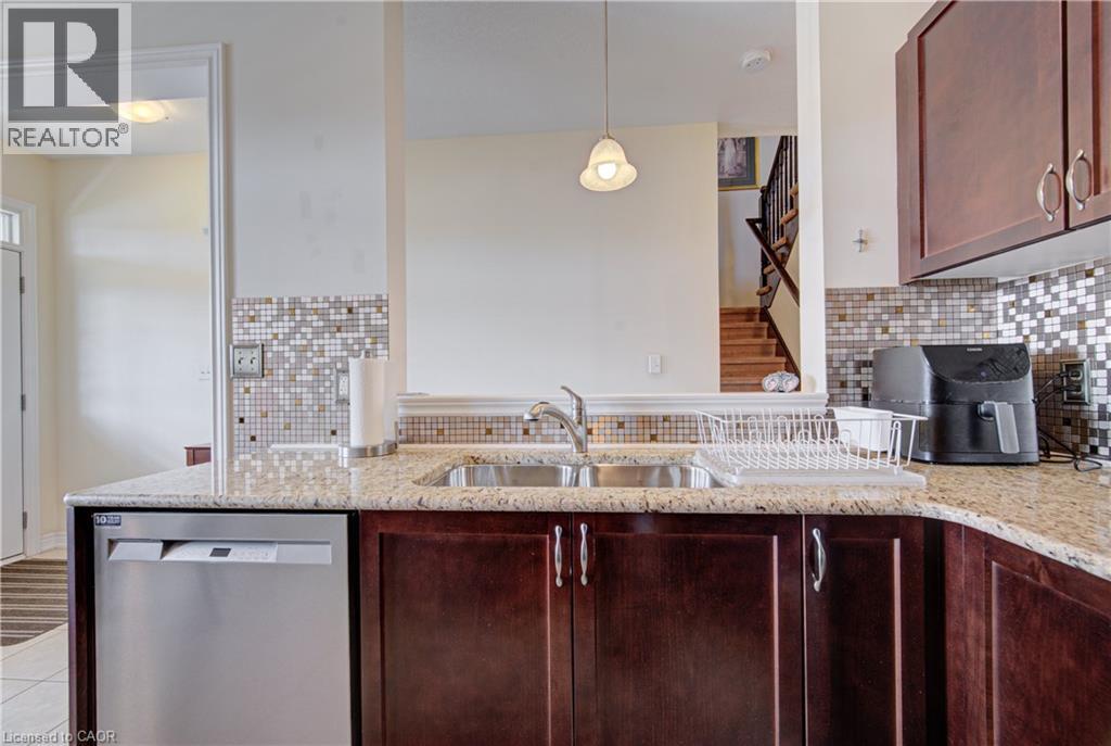 13 RUSK Terrace, Waterdown, Ontario, L8B0W2 — Photo 13