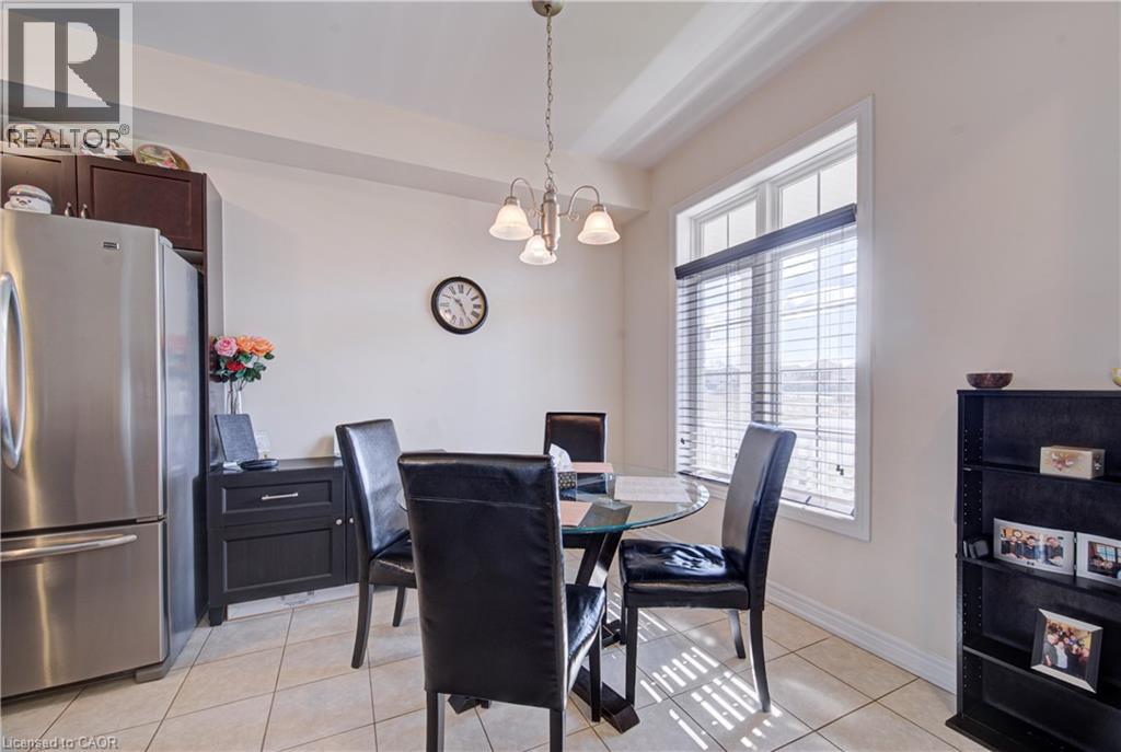 13 RUSK Terrace, Waterdown, Ontario, L8B0W2 — Photo 8