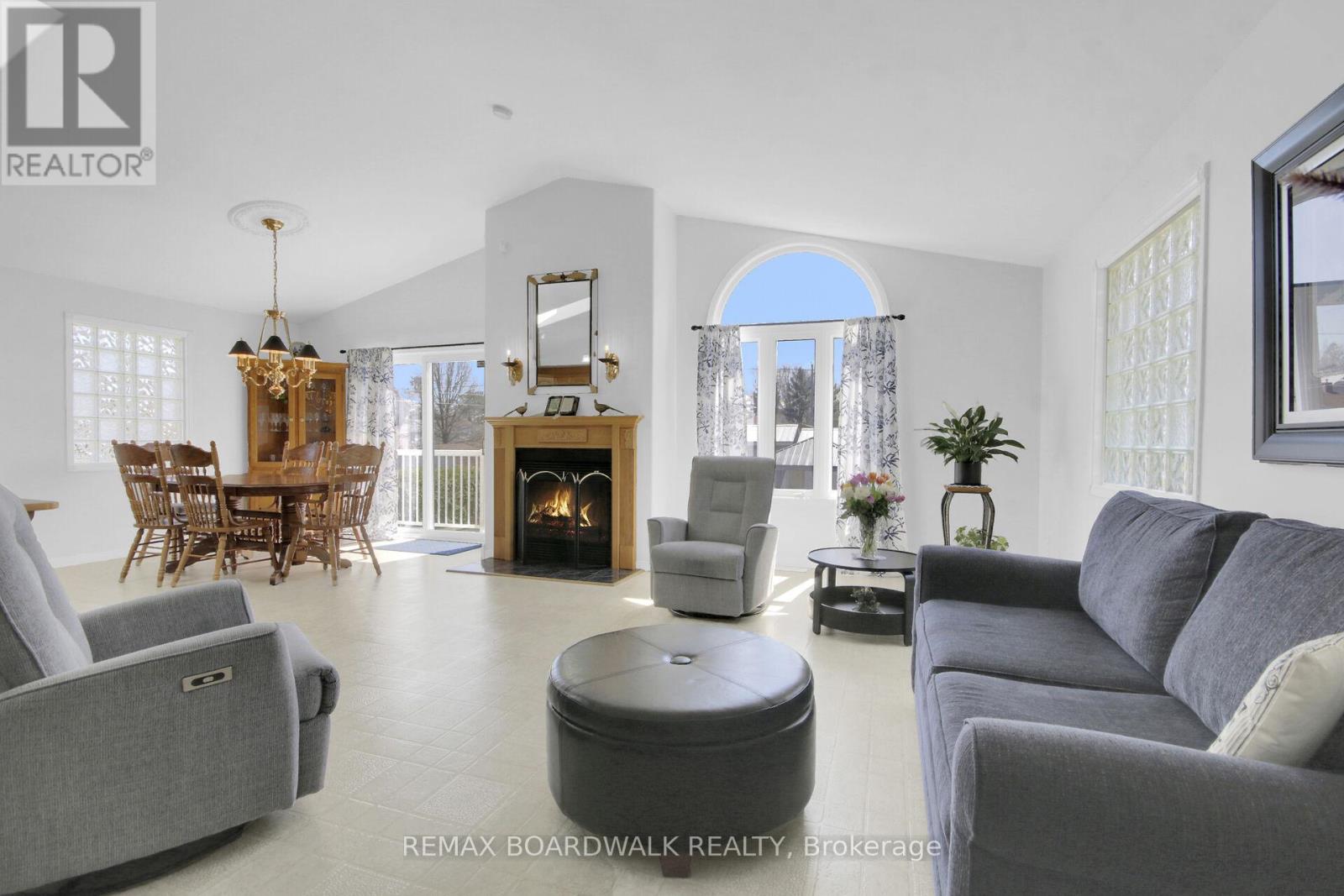 6658 BENOIT STREET, Ottawa, Ontario, K1C1J6 — Photo 8