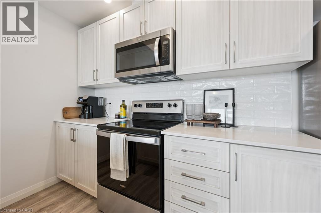 108 GARMENT Street Unit# 2512, Kitchener, Ontario, N2G0E2 — Photo 15