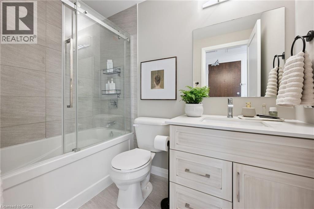 108 GARMENT Street Unit# 2512, Kitchener, Ontario, N2G0E2 — Photo 22