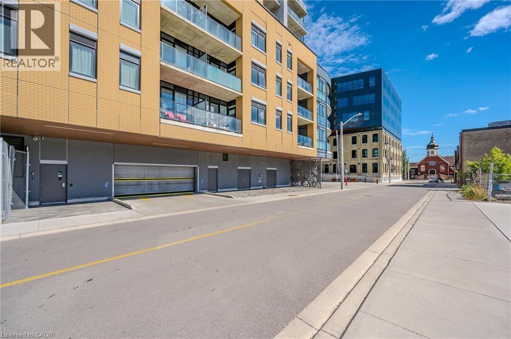 108 GARMENT Street Unit# 2512, Kitchener, Ontario, N2G0E2 — Photo 4