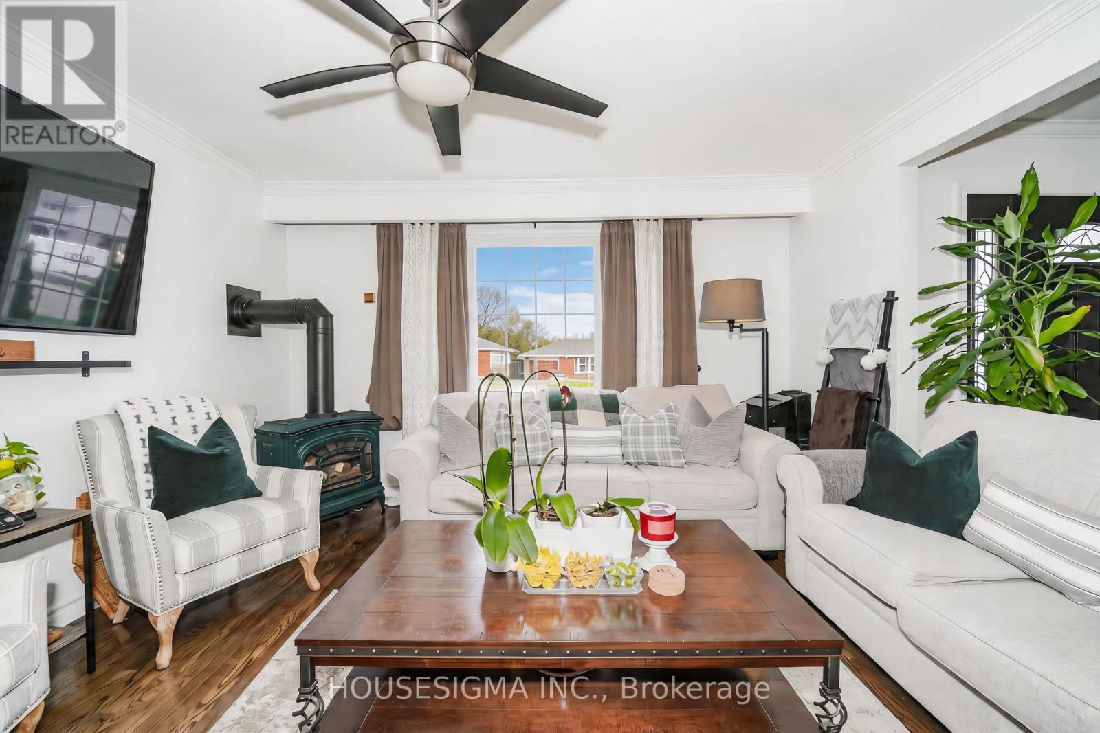 919 CENTRAL PARK BOULEVARD N, Oshawa (Centennial), Ontario, L1G6V8 — Photo 13