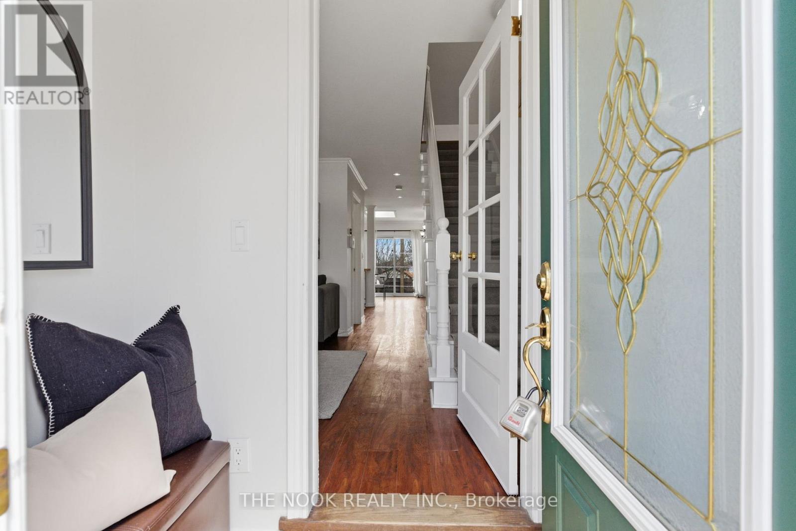 24 BIRCH CRESCENT, Ajax (Central), Ontario, L1S1X5 — Photo 3