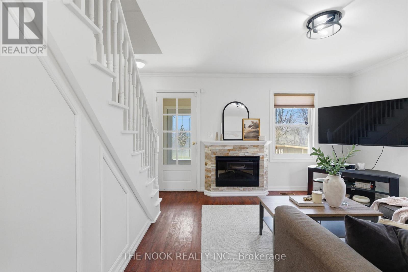 24 BIRCH CRESCENT, Ajax (Central), Ontario, L1S1X5 — Photo 8