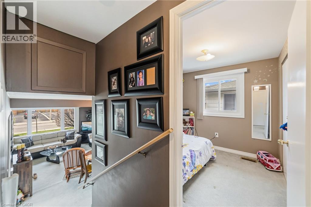 31 LEDUC Street W, Hamilton, Ontario, L8T4S3 — Photo 17