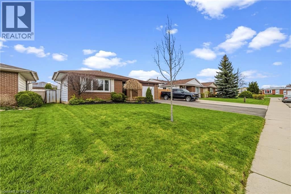 31 LEDUC Street W, Hamilton, Ontario, L8T4S3 — Photo 3