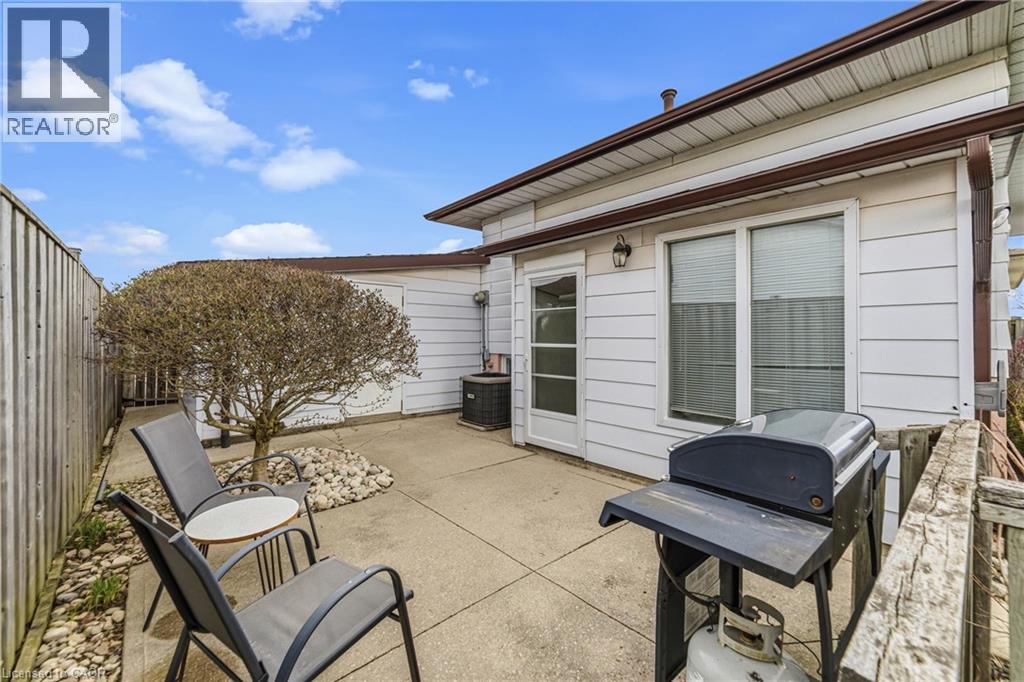 31 LEDUC Street W, Hamilton, Ontario, L8T4S3 — Photo 34