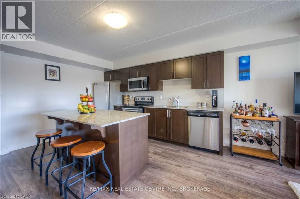 25 KAY Crescent Unit# 210, Guelph, Ontario, N1L0P2 — Photo 16