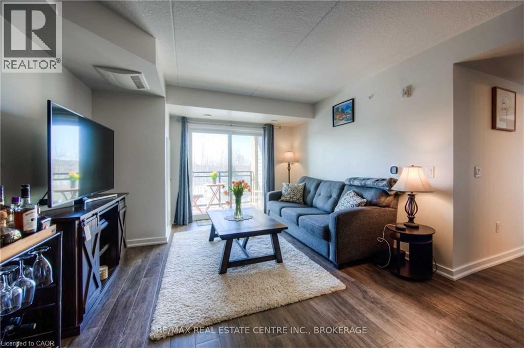 25 KAY Crescent Unit# 210, Guelph, Ontario, N1L0P2 — Photo 18