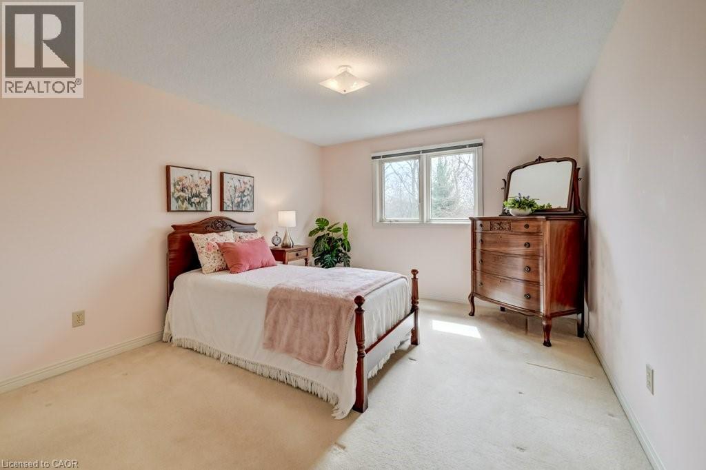 285 MAGNOLIA Place, Waterloo, Ontario, N2V2A3 — Photo 31