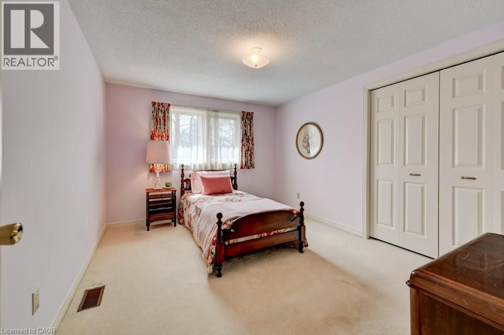 285 MAGNOLIA Place, Waterloo, Ontario, N2V2A3 — Photo 32