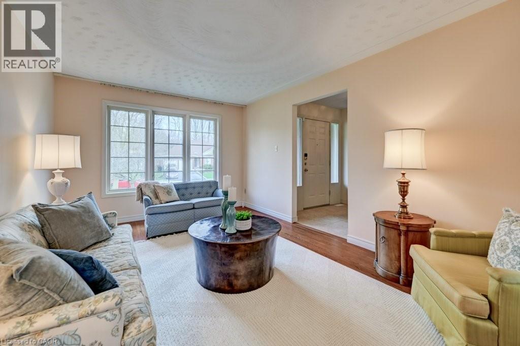 285 MAGNOLIA Place, Waterloo, Ontario, N2V2A3 — Photo 8