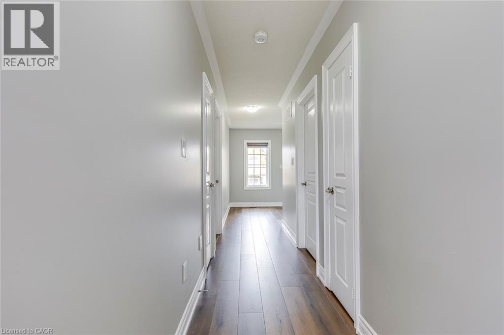 99 MCKNIGHT Avenue, Waterdown, Ontario, L8B0T8 — Photo 21