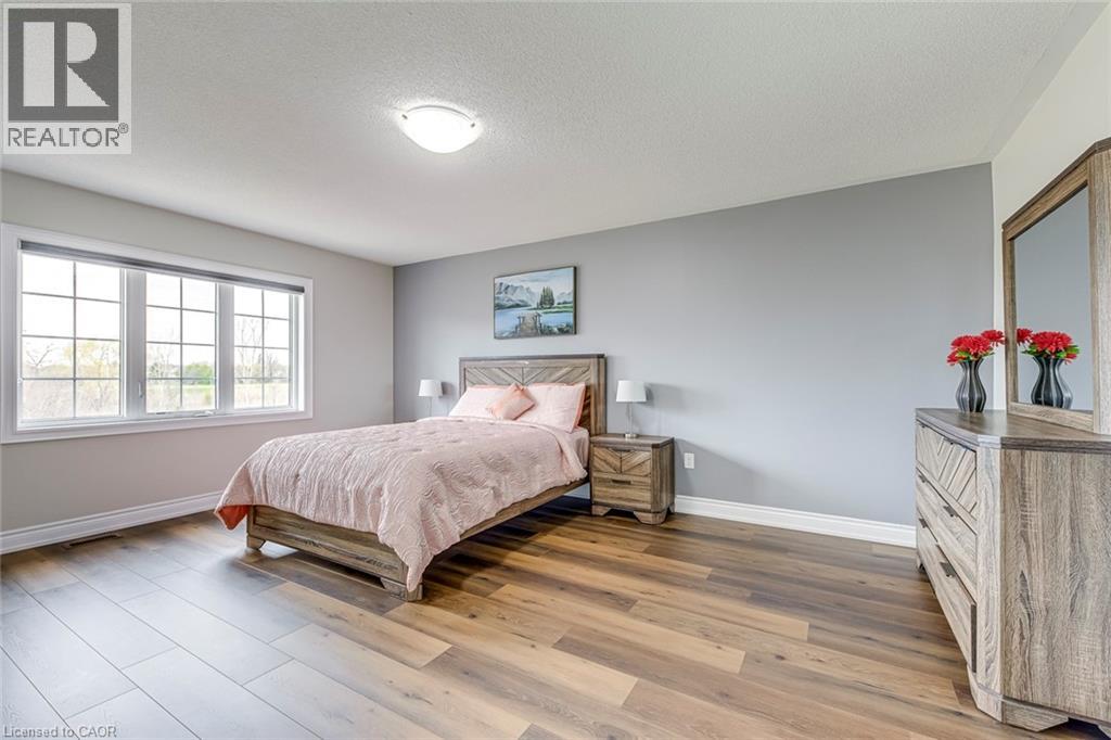 99 MCKNIGHT Avenue, Waterdown, Ontario, L8B0T8 — Photo 22