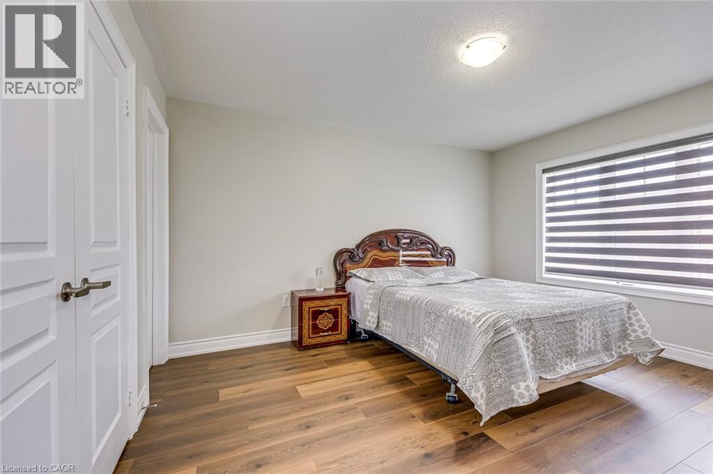 99 MCKNIGHT Avenue, Waterdown, Ontario, L8B0T8 — Photo 29