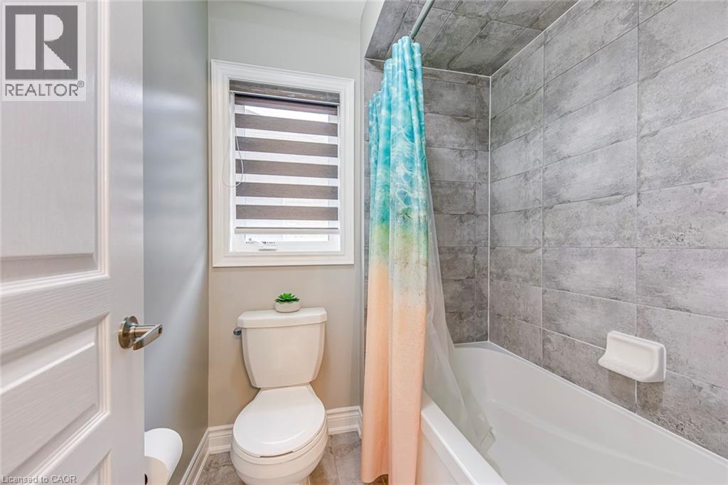 99 MCKNIGHT Avenue, Waterdown, Ontario, L8B0T8 — Photo 35