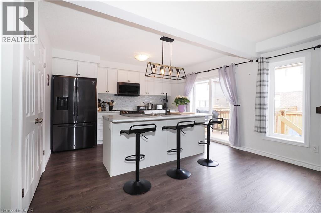 27 GLEASON Crescent, Kitchener, Ontario, N2M0B7 — Photo 11