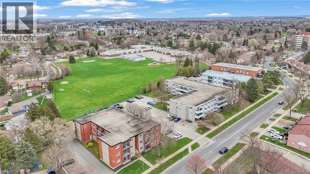 80 BRECKENRIDGE Drive Unit# 107, Kitchener, Ontario, N2B2N9 — Photo 31