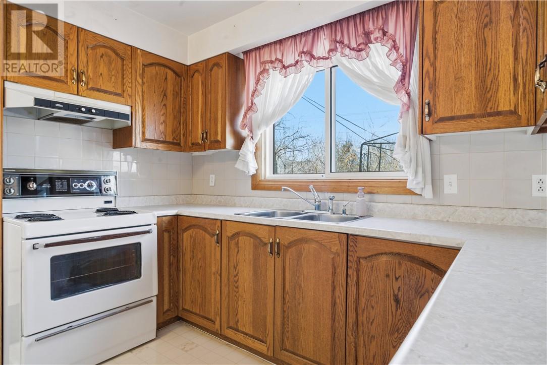 790 Burton Avenue, Sudbury, Ontario, P3C4L4 — Photo 5