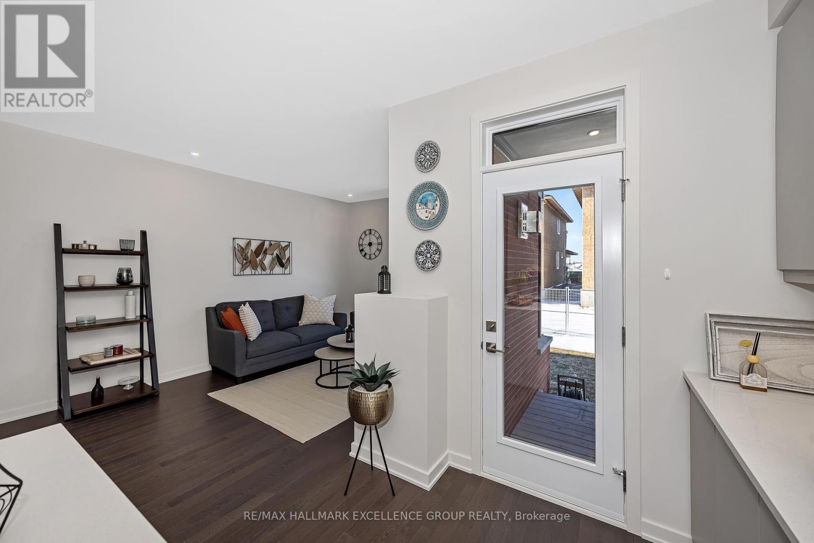 677 HONEYDEW STREET, Ottawa, Ontario, K1X0K5 — Photo 11