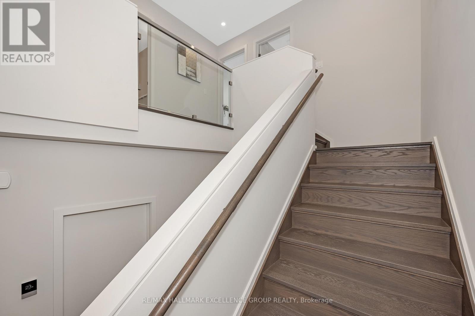 677 HONEYDEW STREET, Ottawa, Ontario, K1X0K5 — Photo 15