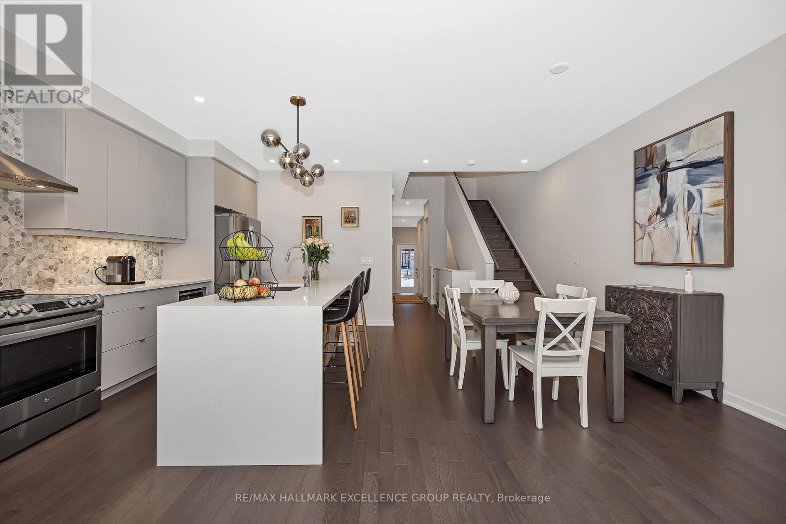 677 HONEYDEW STREET, Ottawa, Ontario, K1X0K5 — Photo 7