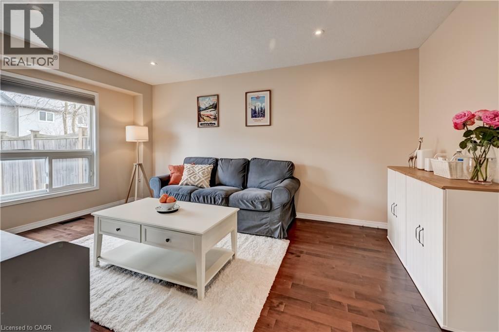 547 WILD IRIS Avenue, Waterloo, Ontario, N2V2W4 — Photo 13