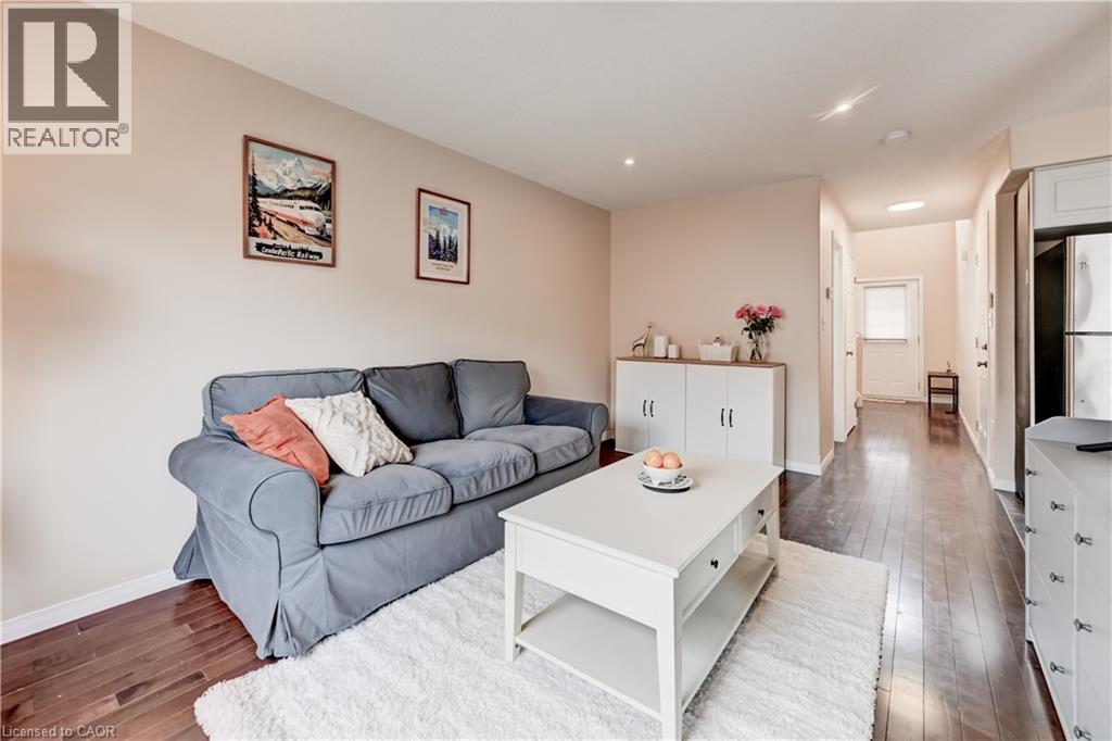 547 WILD IRIS Avenue, Waterloo, Ontario, N2V2W4 — Photo 8