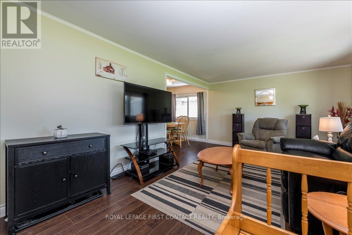 34 FLORA DRIVE, Innisfil, Ontario, L9S1R1 — Photo 6