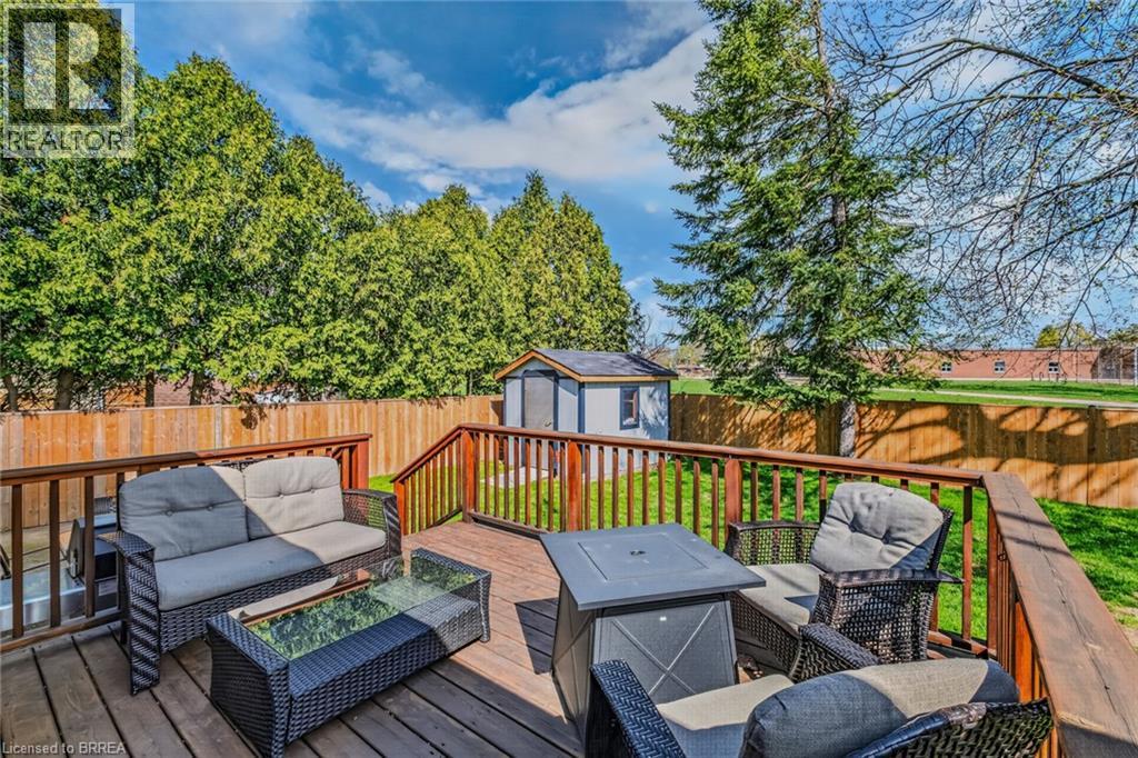 27 ALLANTON Boulevard, Brantford, Ontario, N3R3B8 — Photo 11