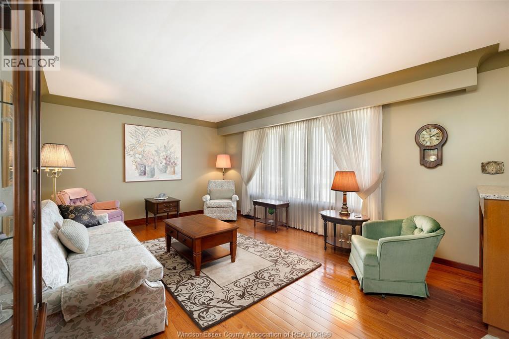 4675 HURON CHURCH LINE, LaSalle, Ontario, N9H1H5 — Photo 6