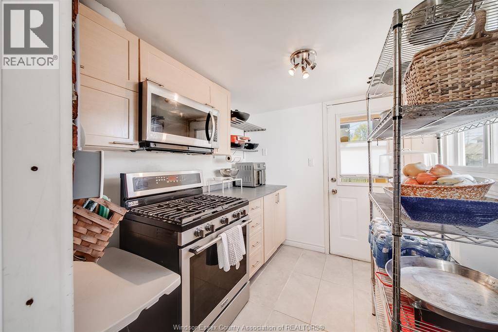 641 CAMERON AVENUE, Windsor, Ontario, N9B1Z2 — Photo 20