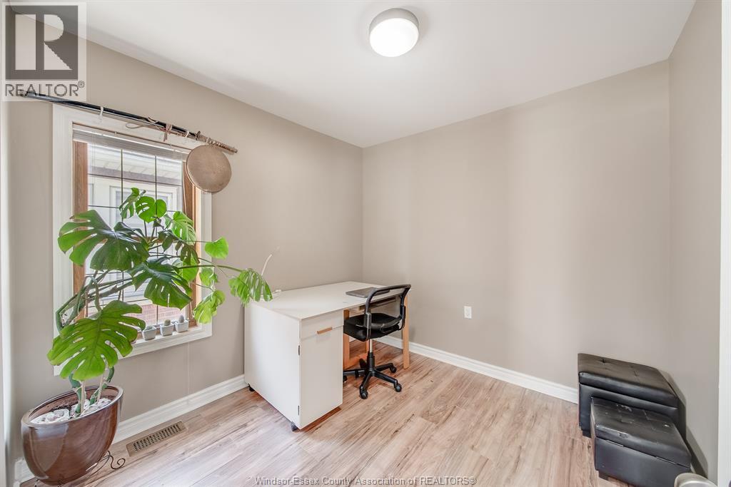 641 CAMERON AVENUE, Windsor, Ontario, N9B1Z2 — Photo 26