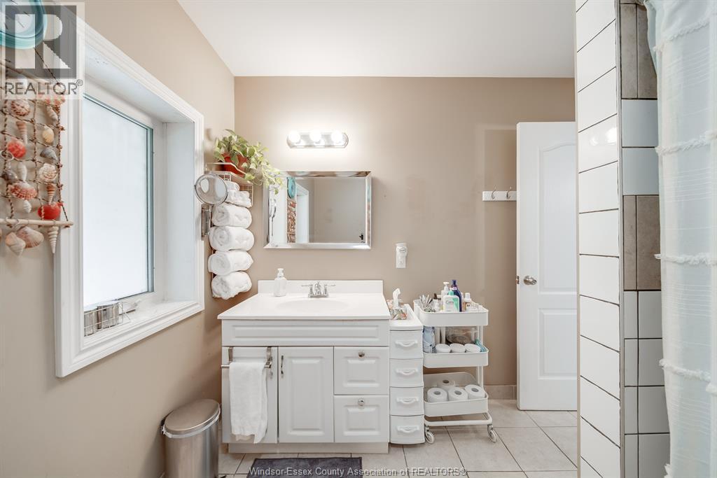 641 CAMERON AVENUE, Windsor, Ontario, N9B1Z2 — Photo 29