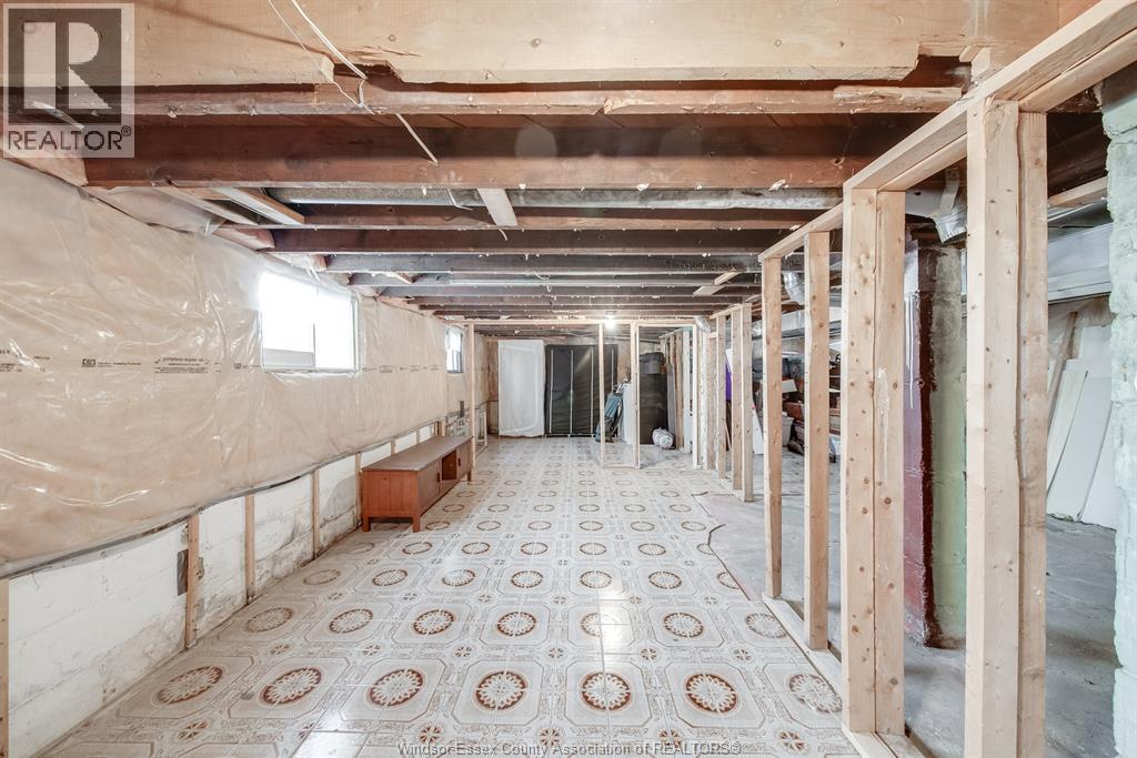 641 CAMERON AVENUE, Windsor, Ontario, N9B1Z2 — Photo 33
